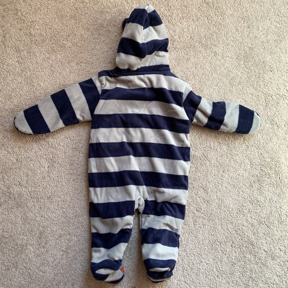 Carter’s Infant Boys Hooded Bunting Sports 9 month - Picture 4 of 4